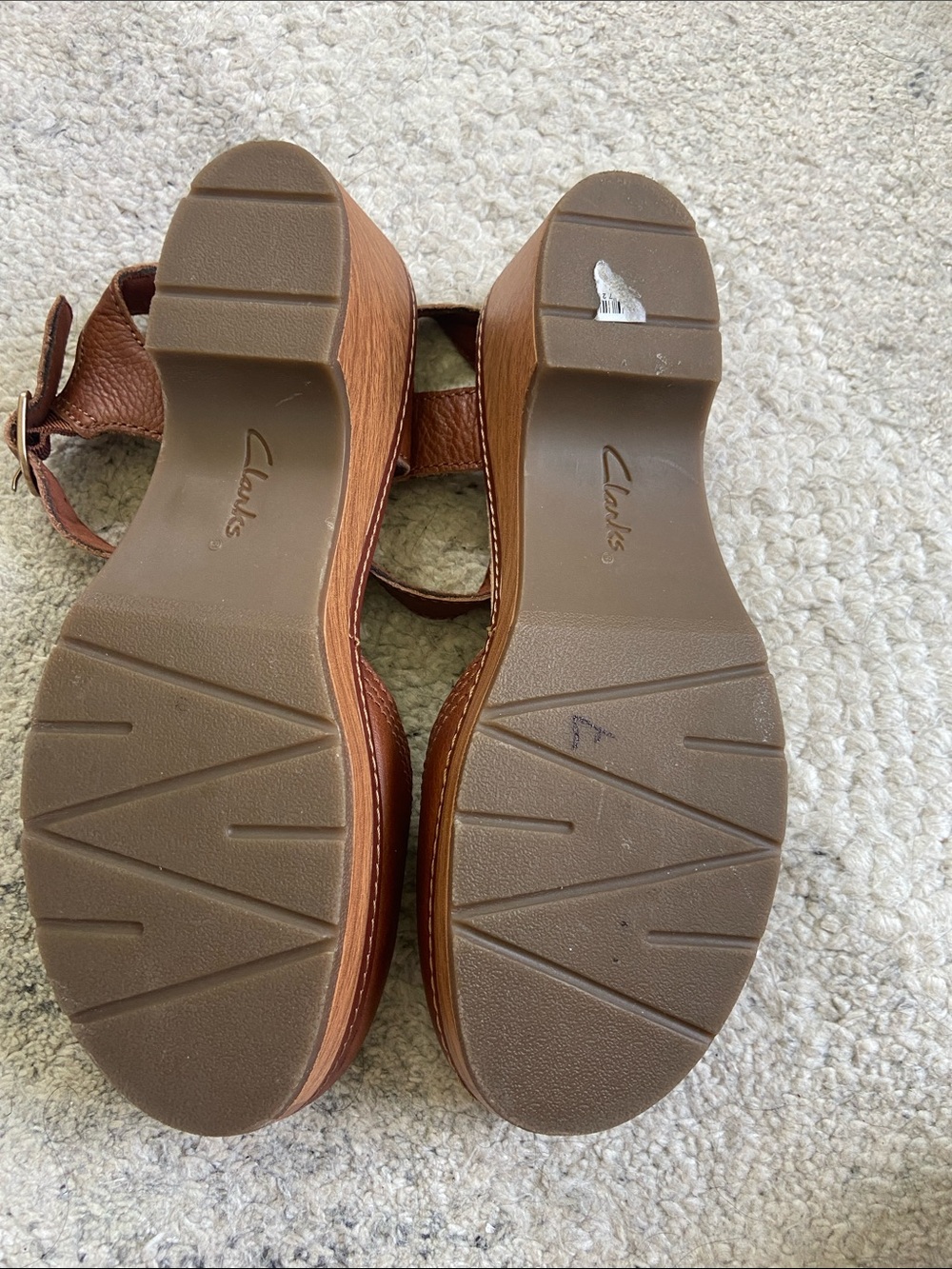 Clarks Paizlee Bay Clog - Picture 9 of 9